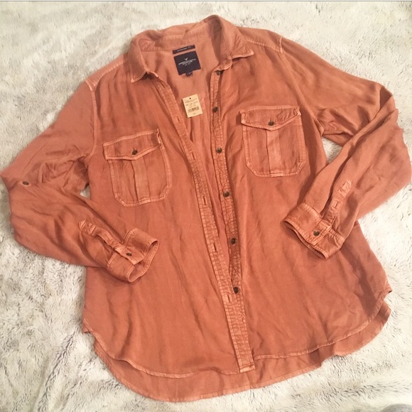American Eagle Outfitters Tops - AEO Boyfriend Fit Rust Flannel Top